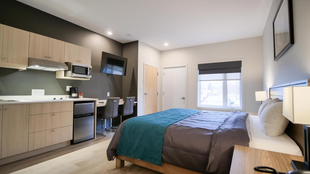 Motel L'Abri Carleton-sur-Mer Экстерьер фото