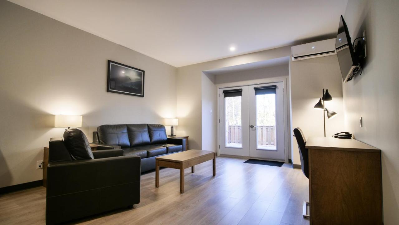 Motel L'Abri Carleton-sur-Mer Экстерьер фото