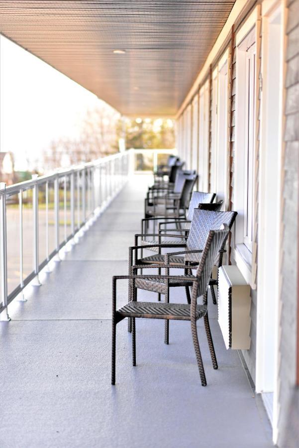 Motel L'Abri Carleton-sur-Mer Экстерьер фото